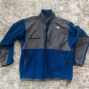 Northface adult Blue and Gray fleece Jacket like new XXL retro Denali jacket